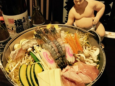 金鍋は全個室が窓付強力換気扇付となっております