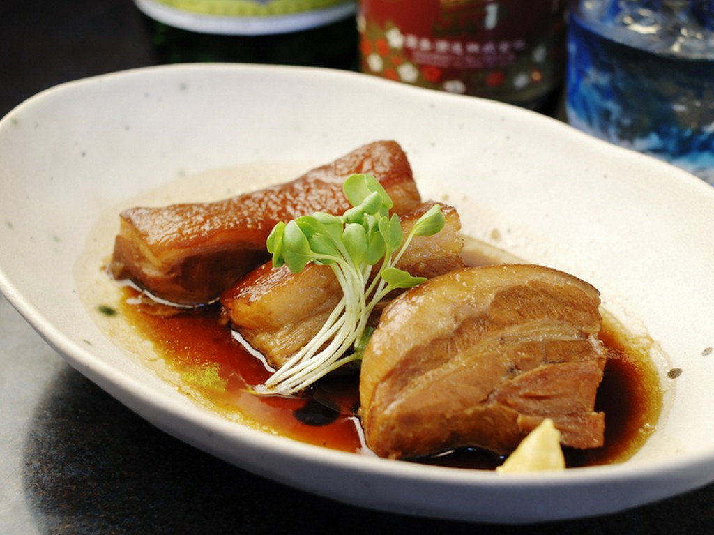 トロトロと柔らかくなるまで煮込んだ『豚角煮』