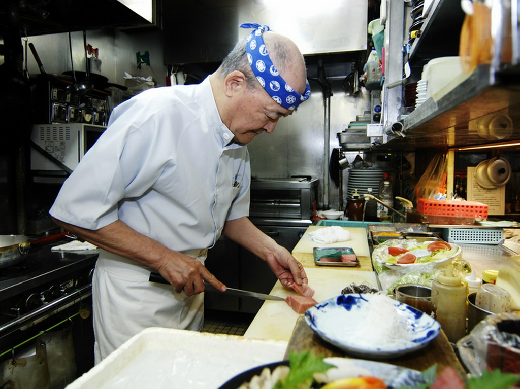 お客様に琉球料理を楽しんでもらいたい