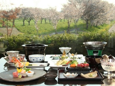 春、桜満開を美食と共に・・・