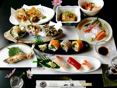 和食とカフェが同時に楽しめる！大座敷で歓送迎会！