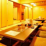 『ネギジャコサラダ』で使用しているジャコは、地元四日市市のもの。ランチタイム限定『サムゲタンチゲ』など、サイドメニューに出てくる韓国料理には、韓国のトウガラシなどを使用しています。