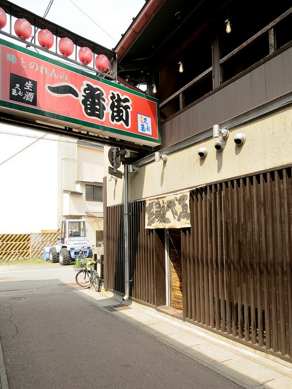 飛騨高山市中心部、国分寺通りから入ったところにあります