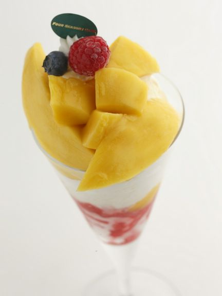 美味しいフルーツを、一番美味しいタイミングで『季節のパフェ』