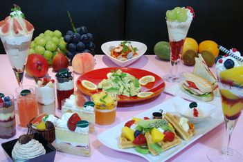 FOUR SEASONS CAFE