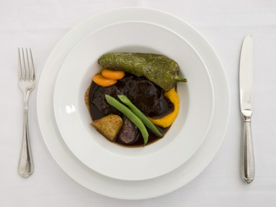 洗練された空間で、食事や会話を心ゆくまで堪能