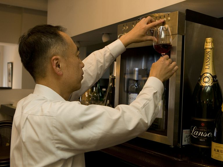 気軽に飲めるものから超高級品までそろっているフランスワイン