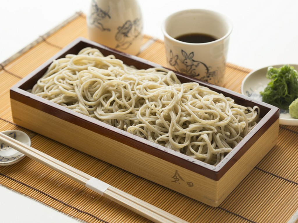 吟味した蕎麦からつくりだされ喉ごし味共に絶品『手打ち蕎麦』　