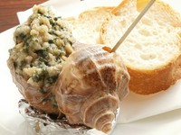 バターの香りが食欲をそそる『つぶガーリック焼き』