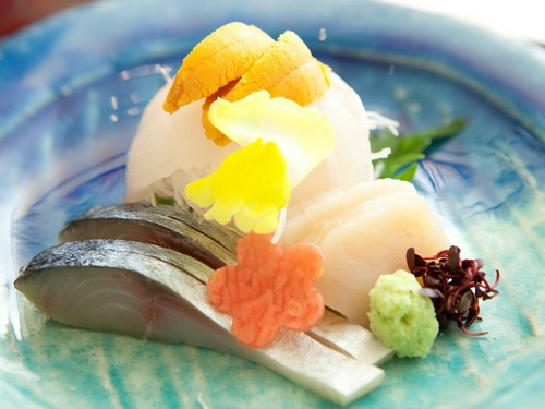 本当に美味しいものを少しずつ色々と味わえるのが魅力的