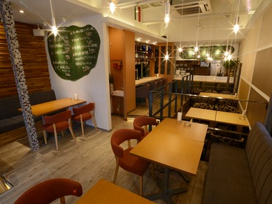 食べて・笑って・楽しい！雰囲気のいいお店作りにつとめています