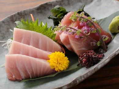 料理人が目利きをして仕入れた、純正『本マグロのお刺身』