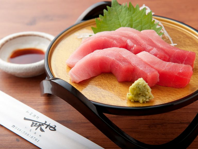 塩釜産の『生まぐろの刺身』 ※画像は中トロ