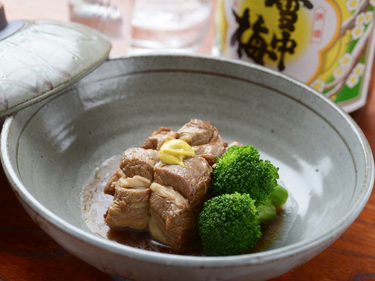 箸を付けるとホロリとくずれる柔らかさ『角煮』