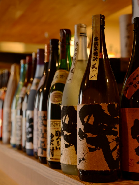 選りすぐりの銘酒を料理と共にじっくりと堪能