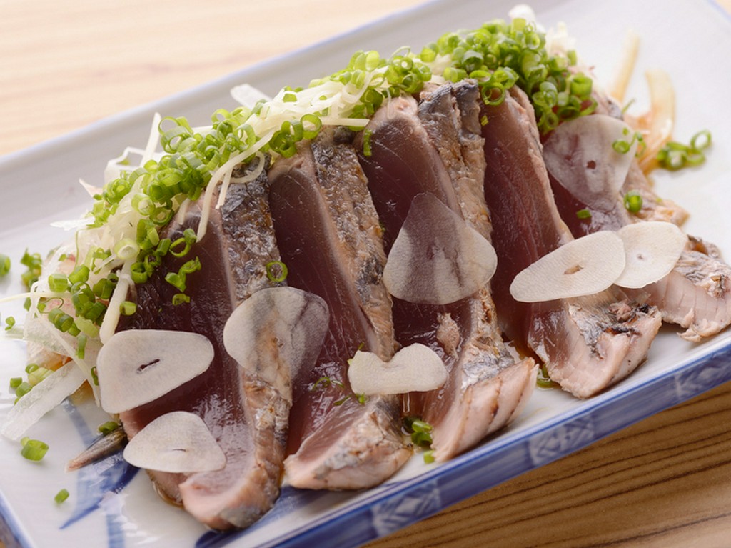 活きのよさをそのまま味わえる『鰹たたき』