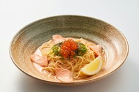 プチプチ食感とモチモチ生パスタとの相性抜群