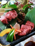 ステーキでも人気のやわらかい赤身肉「ランプ」を贅沢に。他店にはない分厚いカットが自慢です。