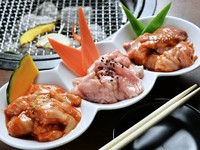 大人気のメニューをあつめた『白もの三点盛』