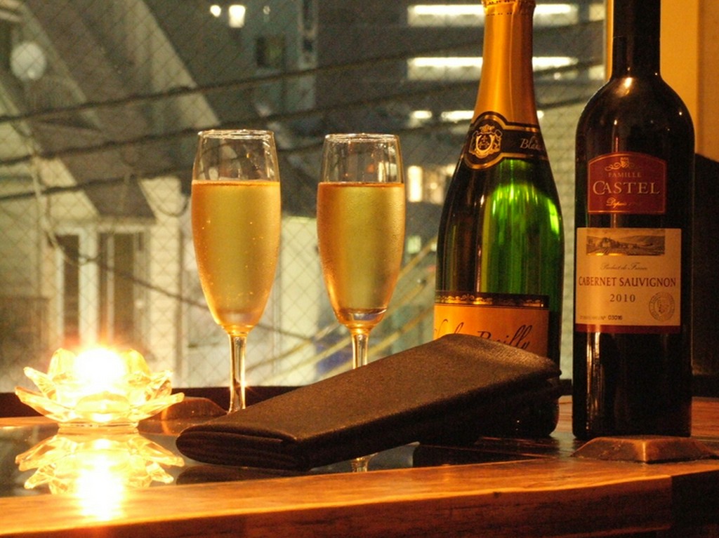 虎屋横町が一望！開放感あふれる空間