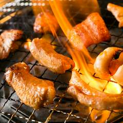 ちょっとした会食に。ワイワイにぎやかなお食事を楽しめます