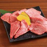 2名様用:4000円、3名様用:6000円　本日のおすすめな特選のお肉です※お肉の内容は日によって変わります