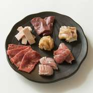 極上ホルモン特選盛り