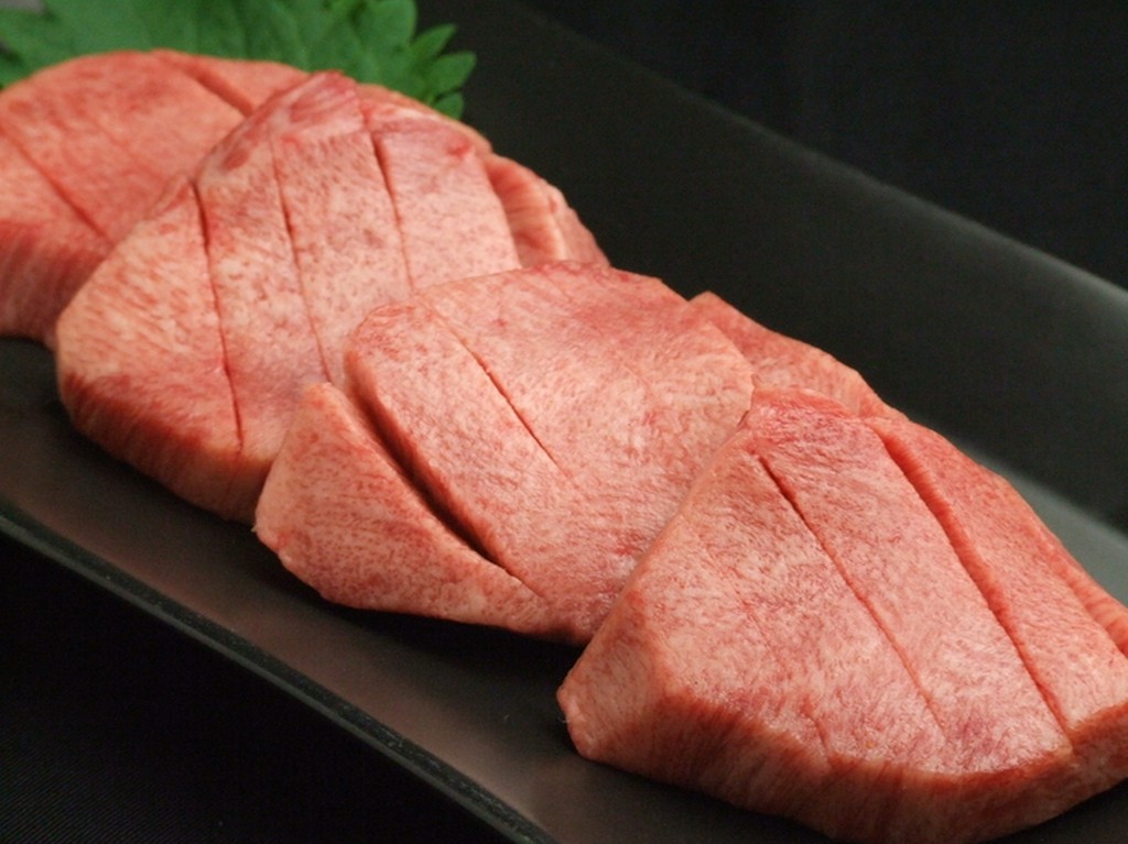 究極の黒毛和牛タン