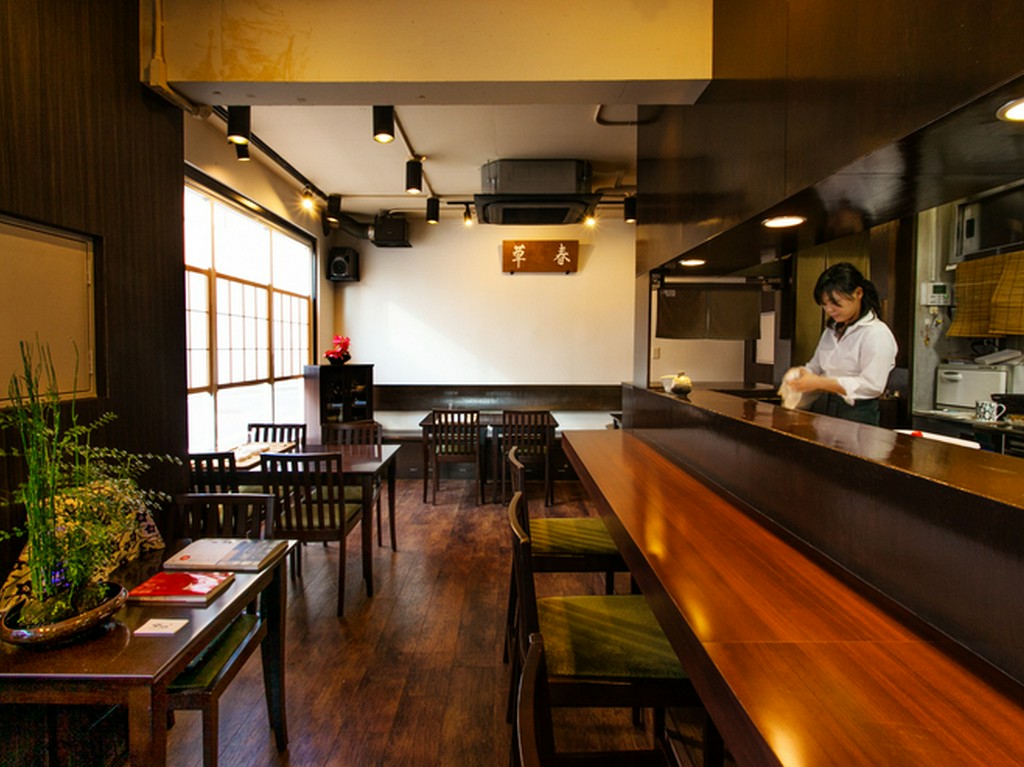 あえてシンプルにまとめたインテリア