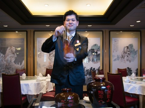 料理に合わせた紹興酒のチョイスは、ソムリエに相談が正解