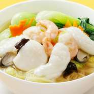 海鮮湯麺