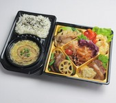 彩り前菜
玉子ろみスープ
海老の二種作り
和牛と既季節野菜炒め
五目豆腐
ご飯
