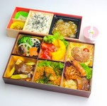 白きくらげと大山鶏のふかひれスープ
大海老の二種作り
和牛とエリンギの炒め
和豚もちぶたと梅菜の蒸し物
鮑のニンニクからめ
季節野菜の炒め
ご飯
山桃杏仁豆腐
