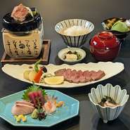 先付、お造り、黒毛和牛 石焼ステーキ、お食事、お食後