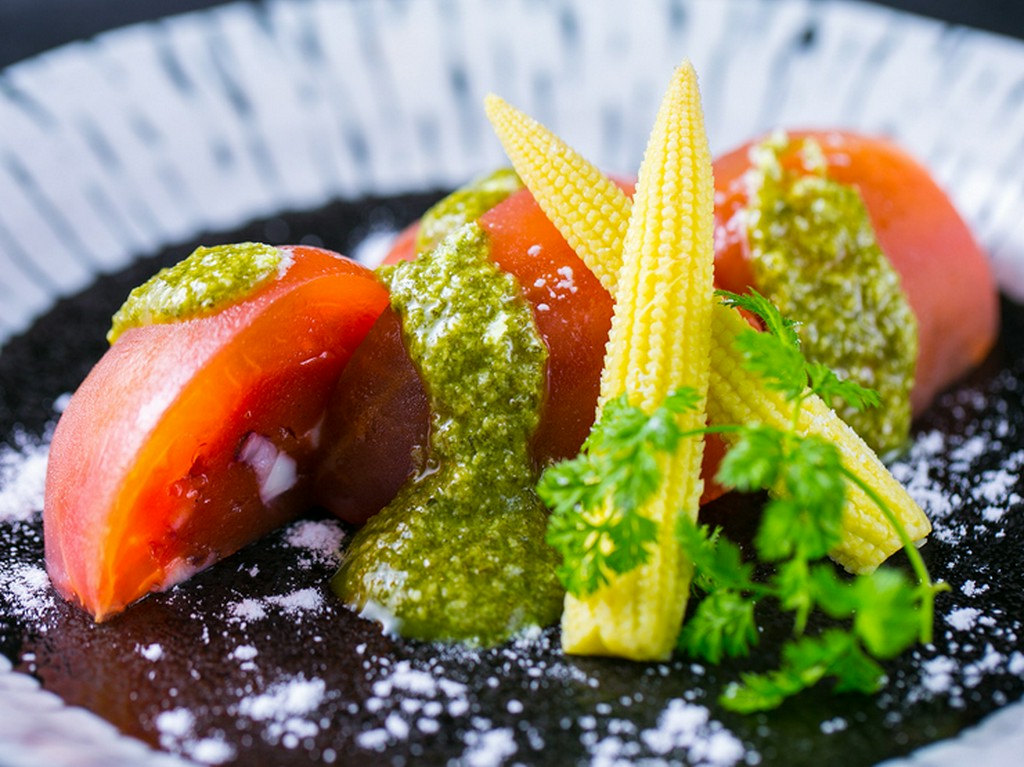 ●丸々トマトシーフードゼリー詰め