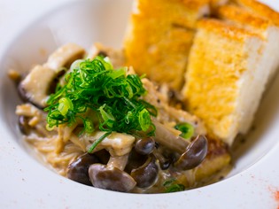 なめらかで味わい深い和風の『フォアグラステーキ』