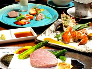 黒毛和牛サーロインステーキが楽しめるお料理コース。