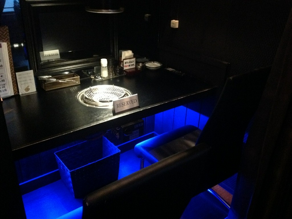 デートにおすすめ。二人だけのくつろぎ空間「カップルシート」