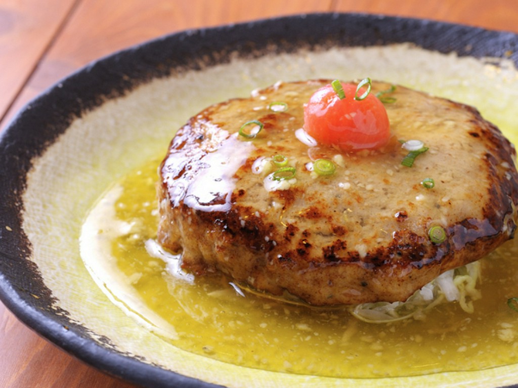 オープン当初からの人気メニューハンバーグワサビアンソース