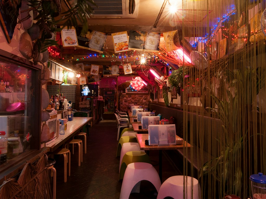 タイならではのインテリアに囲まれて、タイの文化を感じながら