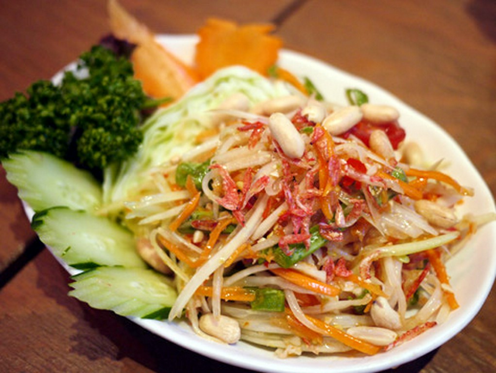 青パパイヤサラダ『ソムタム』