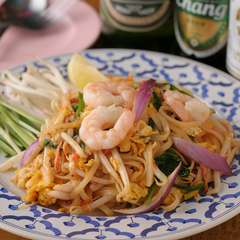 タイ料理の特徴を一皿に集約したメニュー『パッタイ』