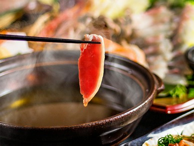 話題の美食「蒸篭鍋」を美味しくいただけます。厳選食材を堪能！