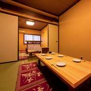 襖を開ければ大人数での宴会も可能。ちょっとした会食や会社の宴会など、どんなシーンでも利用ができます。