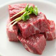 厚切りでお肉の旨味が堪能できる『特撰　和牛　上ハラミ』