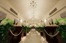 一生一度のプロポーズ
ラ・ローゼブランシュはお二人の特別な一日を演出するお手伝いをさせていただきます