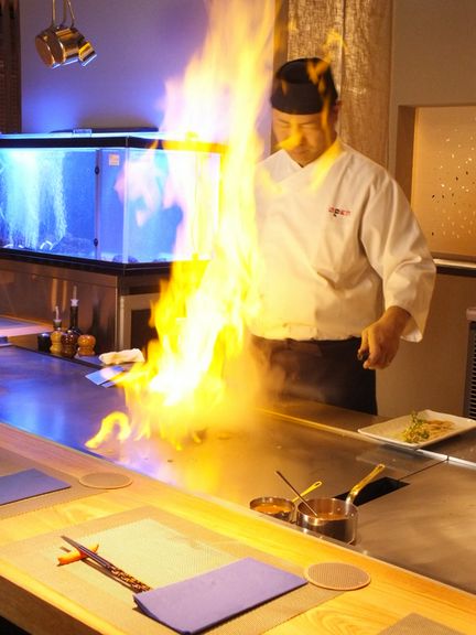 1年に1度のクリスマスを彩る豪華鉄板焼きディナーが登場！