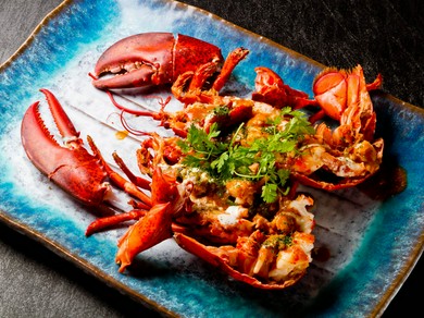 贅沢食材を使った豪華なコースもご用意！記念日や誕生日などに