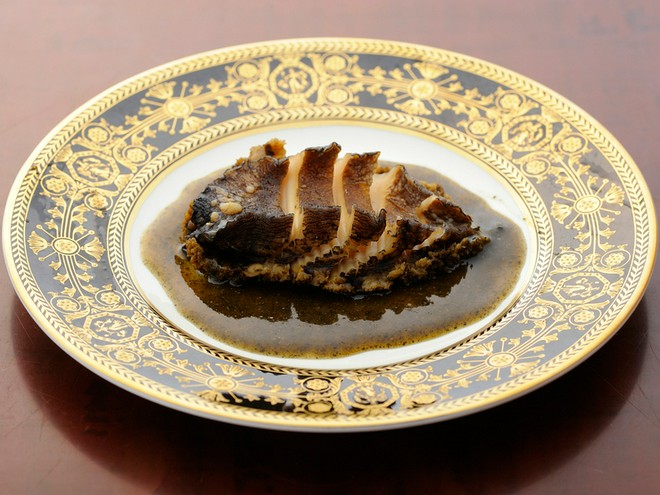 食器・内装にこだわっている