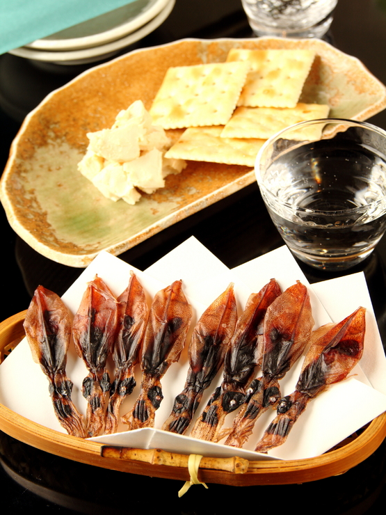 酒の大桝 雷門店 浅草 バー カクテル ヒトサラ